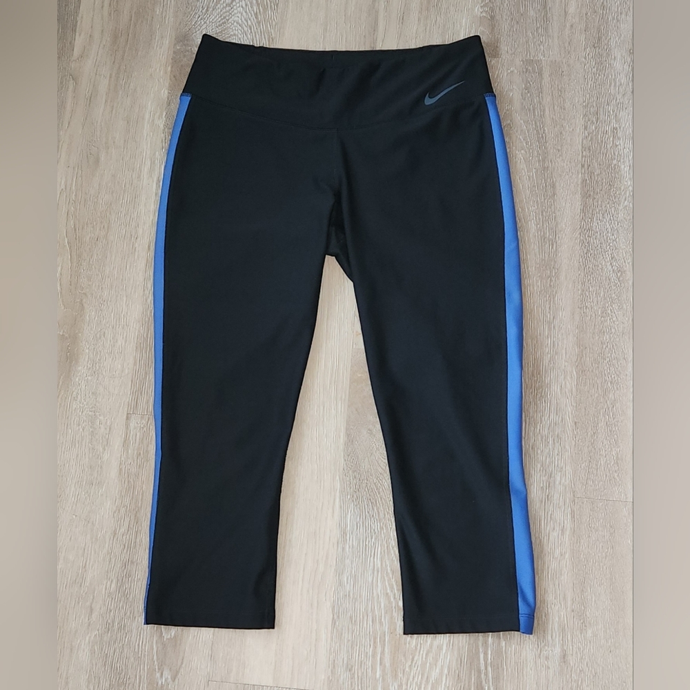 Nike Dri-Fit leggings size medium